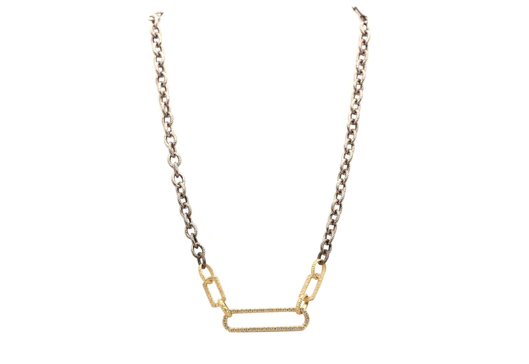 17" CHAIN LINK NECKLACE WITH PAVE PAPERCLIP