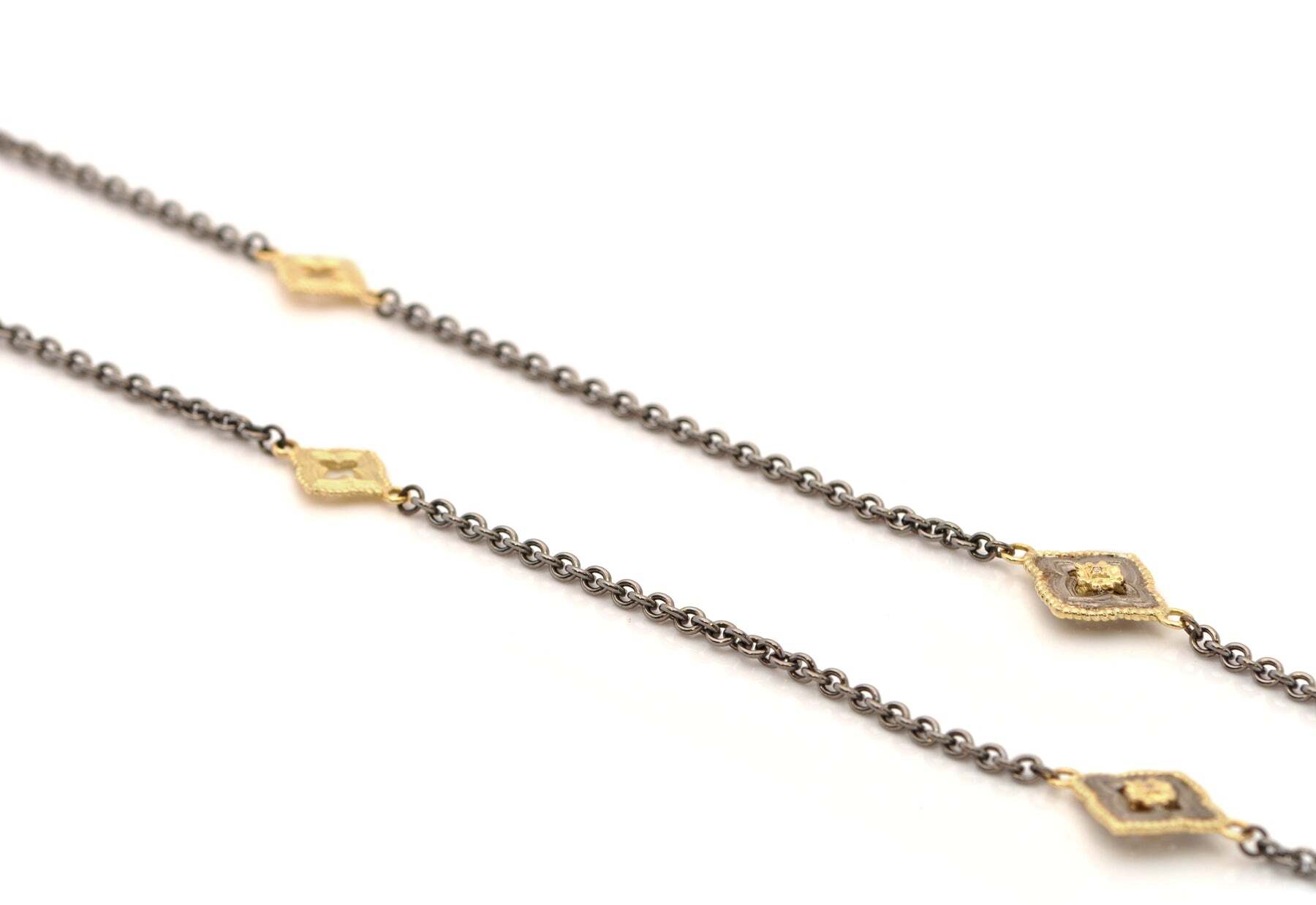 36" CHAIN LINK NECKLACE WITH 6 SCROLL STATIONS