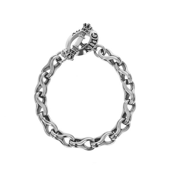 Closeup photo of LARGE CRAZY EIGHT LINK BRACELET