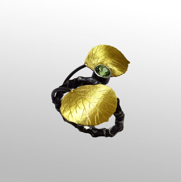Closeup photo of Quaking Aspen Beryl 18K and Silver Ring