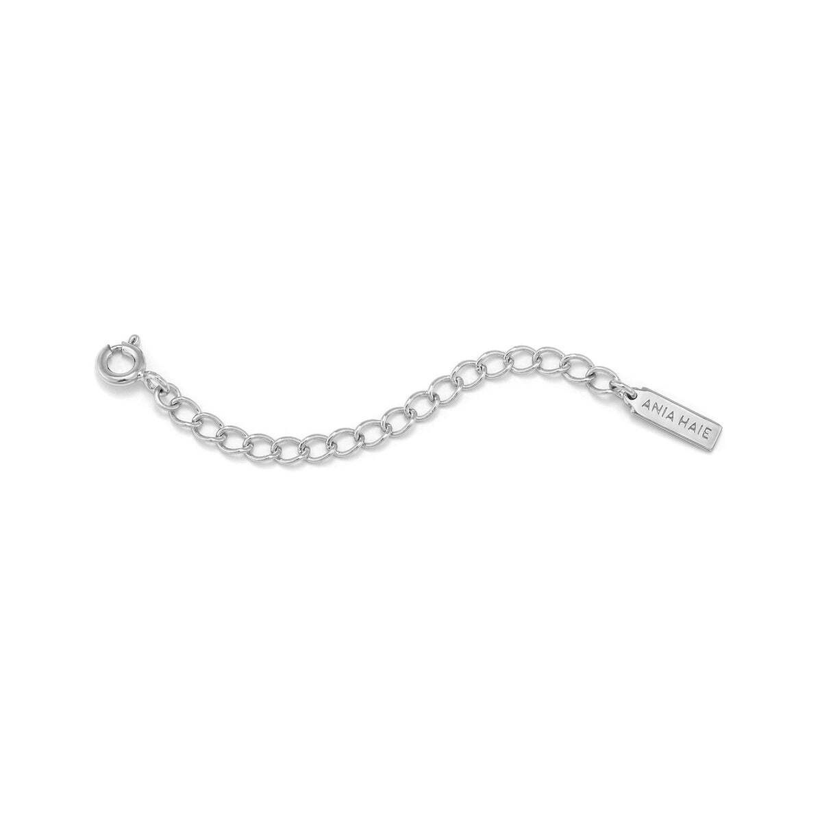 Customise the length of your favourite jewellery pieces in one easy step with our 50mm extension chain. Simply add the extender to your chosen necklace, bracelet or anklet to achieve the perfect fit. EXTENDER CHAIN