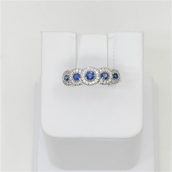 Closeup photo of Sapphire and Diamond ring, 0.21ct diamond, 0.44ct sapphire