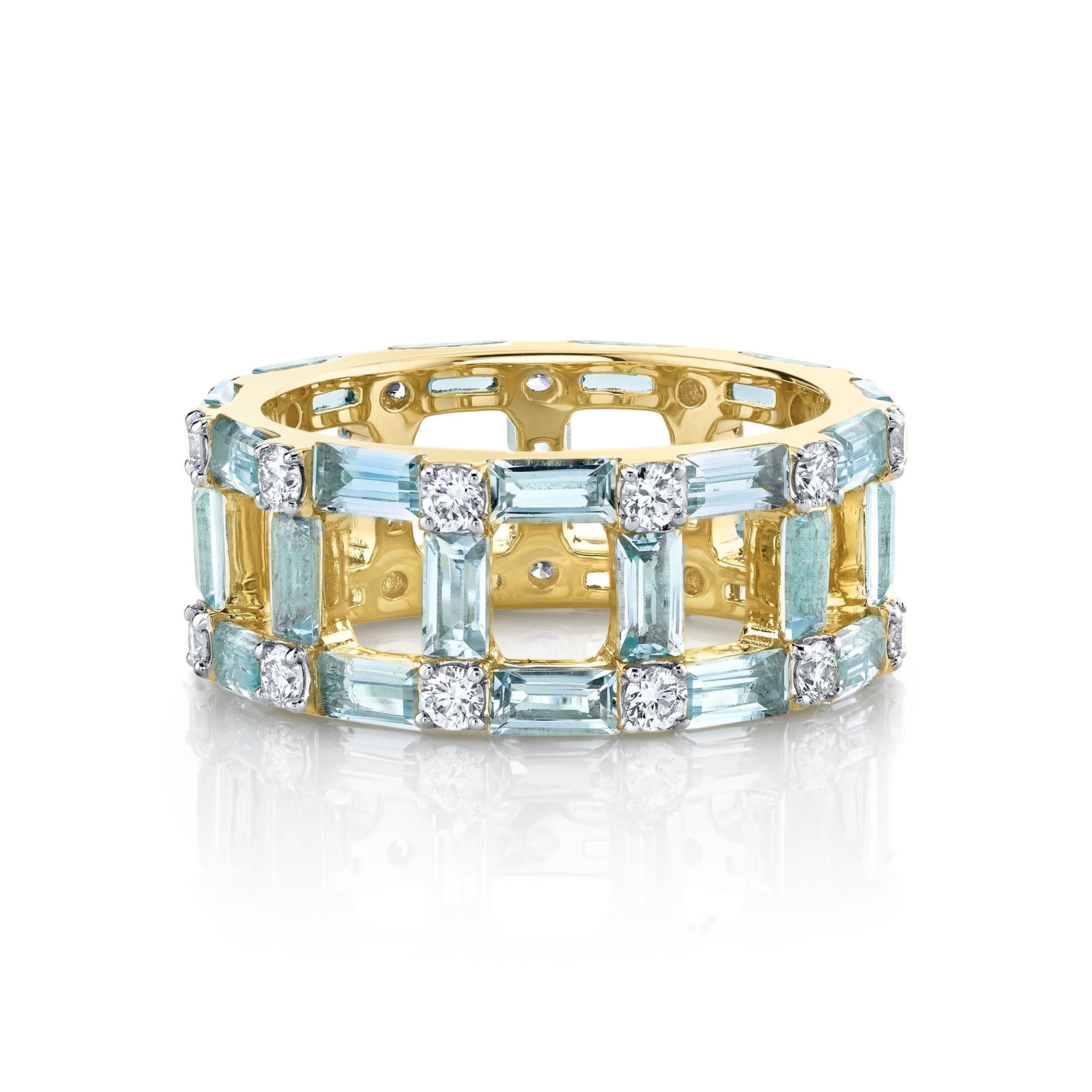 T SWISS BLUE TOPAZ BAGUETTE BAND WITH WHITE DIAMOND DETAIL