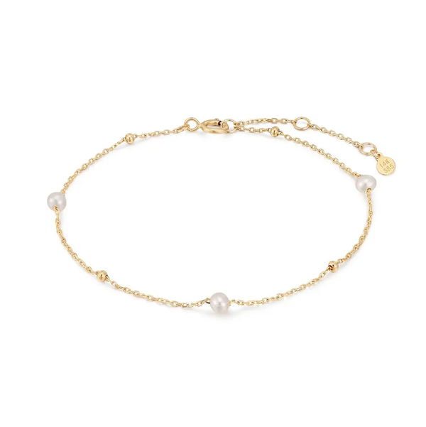 Closeup photo of TERESA | Pearl and White Sapphire Bracelet