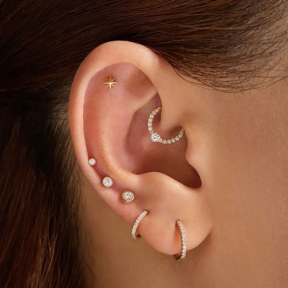 Product Details:Material: 14K Solid Gold Pin Post: Stainless SteelDiameter: 3mmLab-Grown Diamond Size: 2.4mmTotal Weight: 0.119gTotal Carat Weight: 0.06ct EMILY | Beaded Lab Grown Diamond Piercing Top Earring
