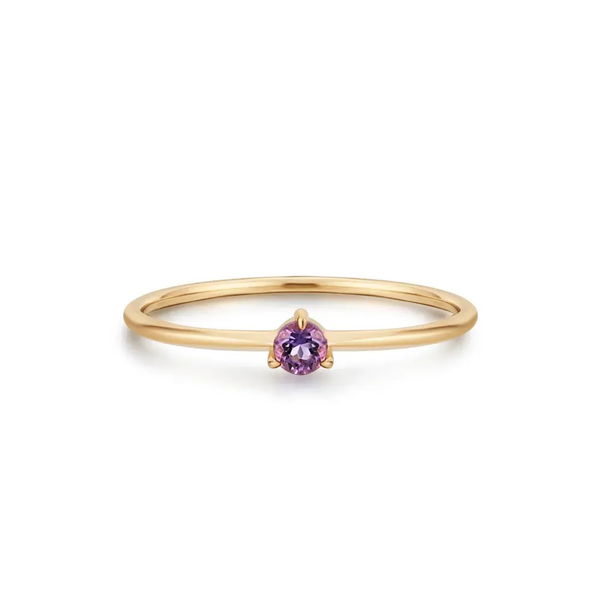 Closeup photo of ELVA | Amethyst Solitaire Ring