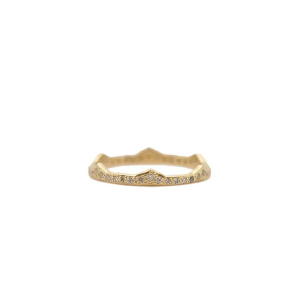 Closeup photo of YELLOW GOLD POINTED STACK RING