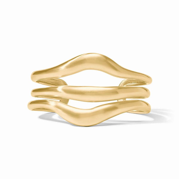 Closeup photo of Wave Cuff