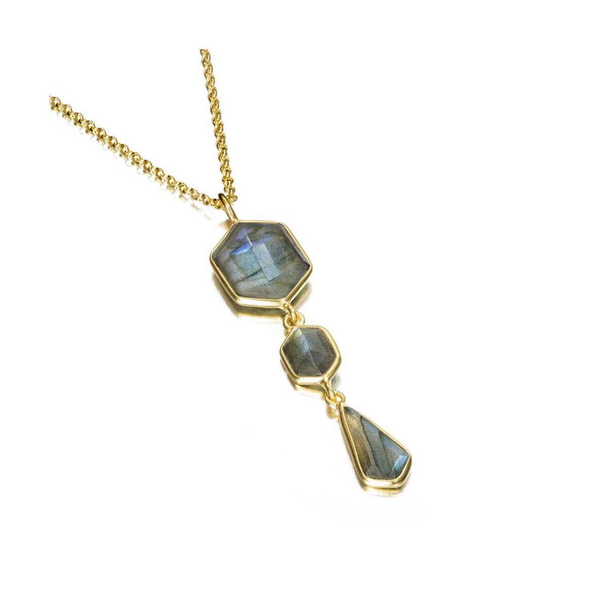 Labradorite pendant GEO collection in 925 Sterling Silver with polished finish and 18 k Gold Vermeil. Chain sold separatelySterling Silver 92518 k Gold vermeilstone: labradoriteLength 49 mm LABRADORITE pendant sterling silver/gold vermeil