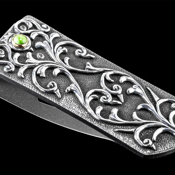Closeup photo of Zurich Carico Lake - Hand-carved sterling silver money clip with Carico Lake turquoise
