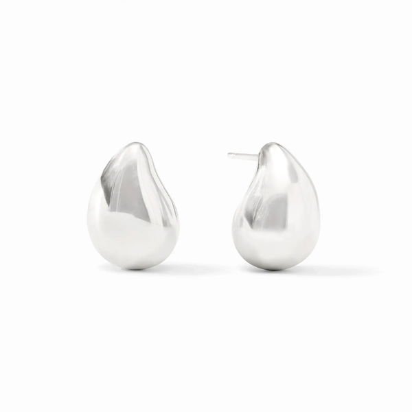 Closeup photo of WAVE EARRING SILVER