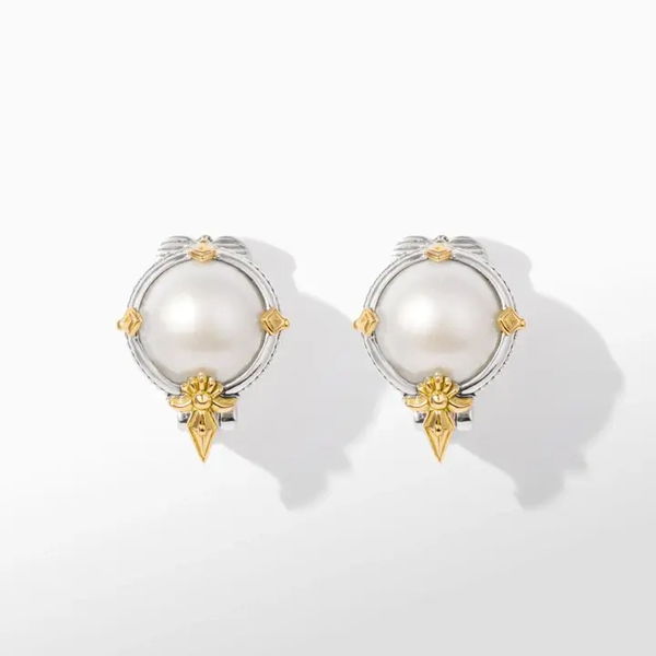 Closeup photo of MUSE EARRINGS