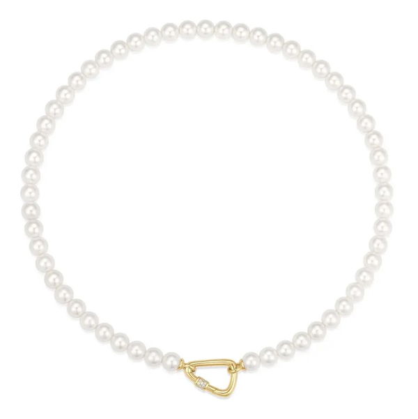 Closeup photo of Gold Lobster Clasp Shell Pearl Necklace