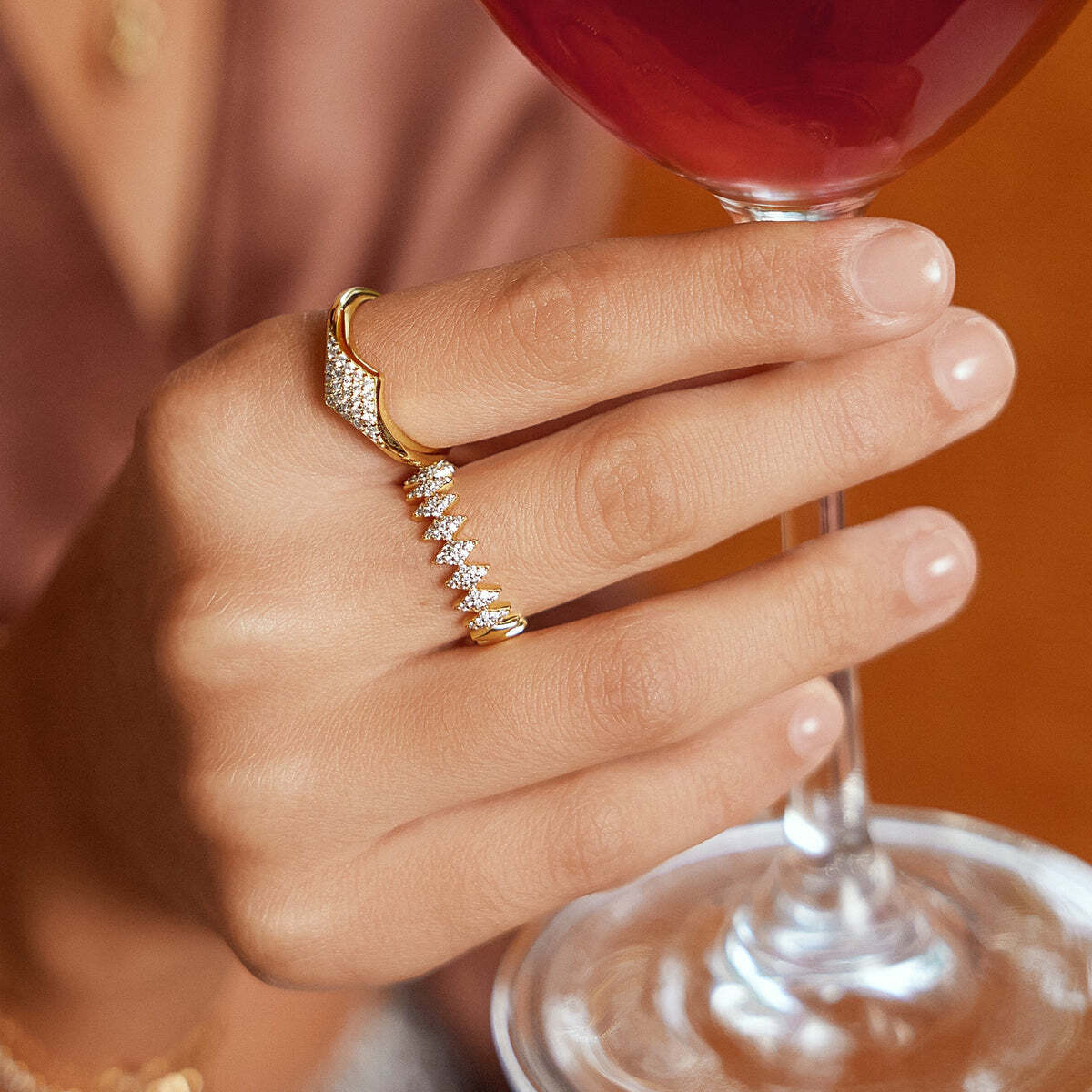 Product Description: Combining this season’s hardware trend with some much-needed glitz and sparkle, this stunning ring is a luxe way to update your look. Perfect for chic daytime shimmer or a dressed-up evening vibe, the ring is finished with a plain polish surface and the other side with pave sparkling cubic zirconia Gold Half Pavé Sparkle Ring– Ania Haie US