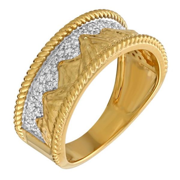 Closeup photo of 14KY Mountain with Pave Diamond .25 Sky Wide Band Ring
