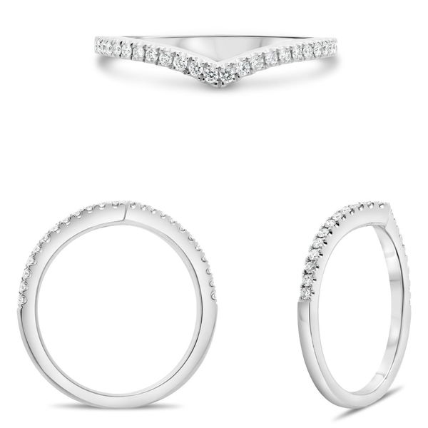 Closeup photo of 14kw .19ct Diamond Band