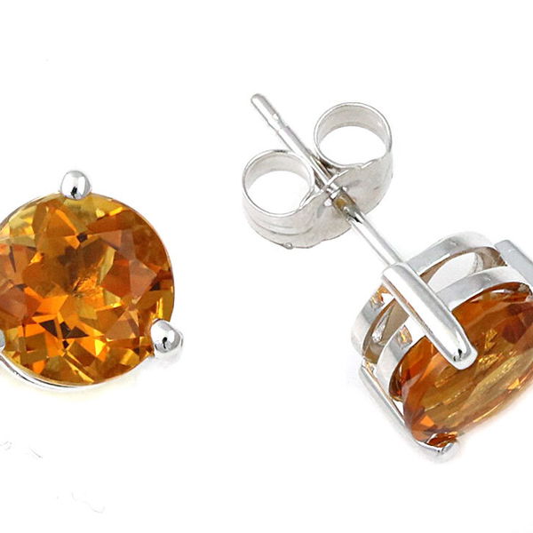 Closeup photo of 14KW 2.59 CT. CITRINE STUDS