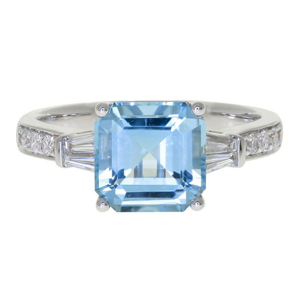 Closeup photo of 18KW 2.81CT AQUA WITH .31CT DIA RING