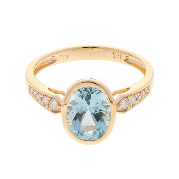 Closeup photo of 14k Yellow Gold 1.75ct Aquamarine with .15ct Diamond Ring