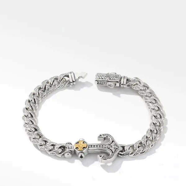 Closeup photo of Laconia Anchor Bracelet