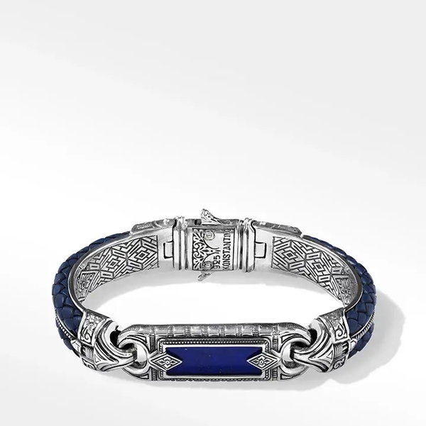 Closeup photo of Noble Bracelet