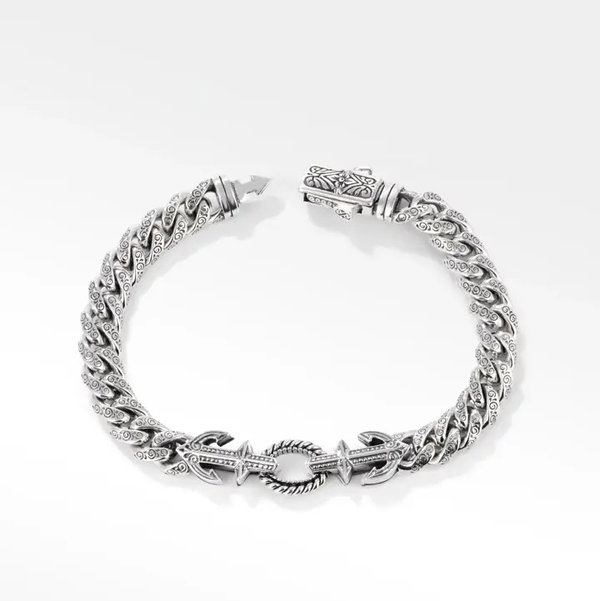 Closeup photo of Harbor Seal Bracelet