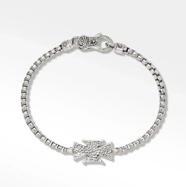 Closeup photo of Cross Chain Bracelet