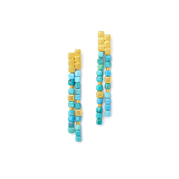 Closeup photo of Cusenia Earrings