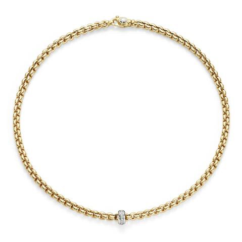 Closeup photo of FLEX'IT Olly Necklace With Diamonds