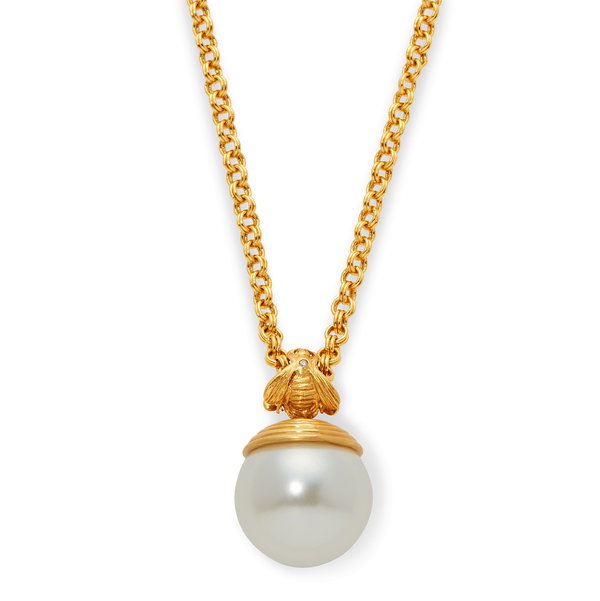 Closeup photo of Bee w/Pearl Pendant
