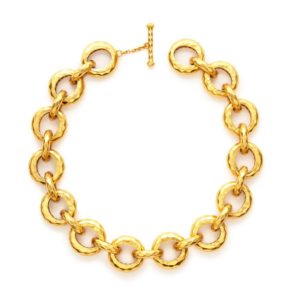 Closeup photo of Savannah Link Necklace