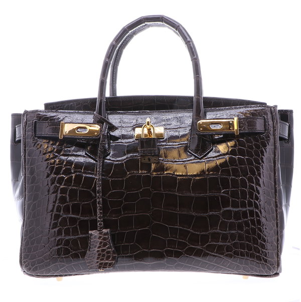 Closeup photo of Classic 30 Charcoal Alligator