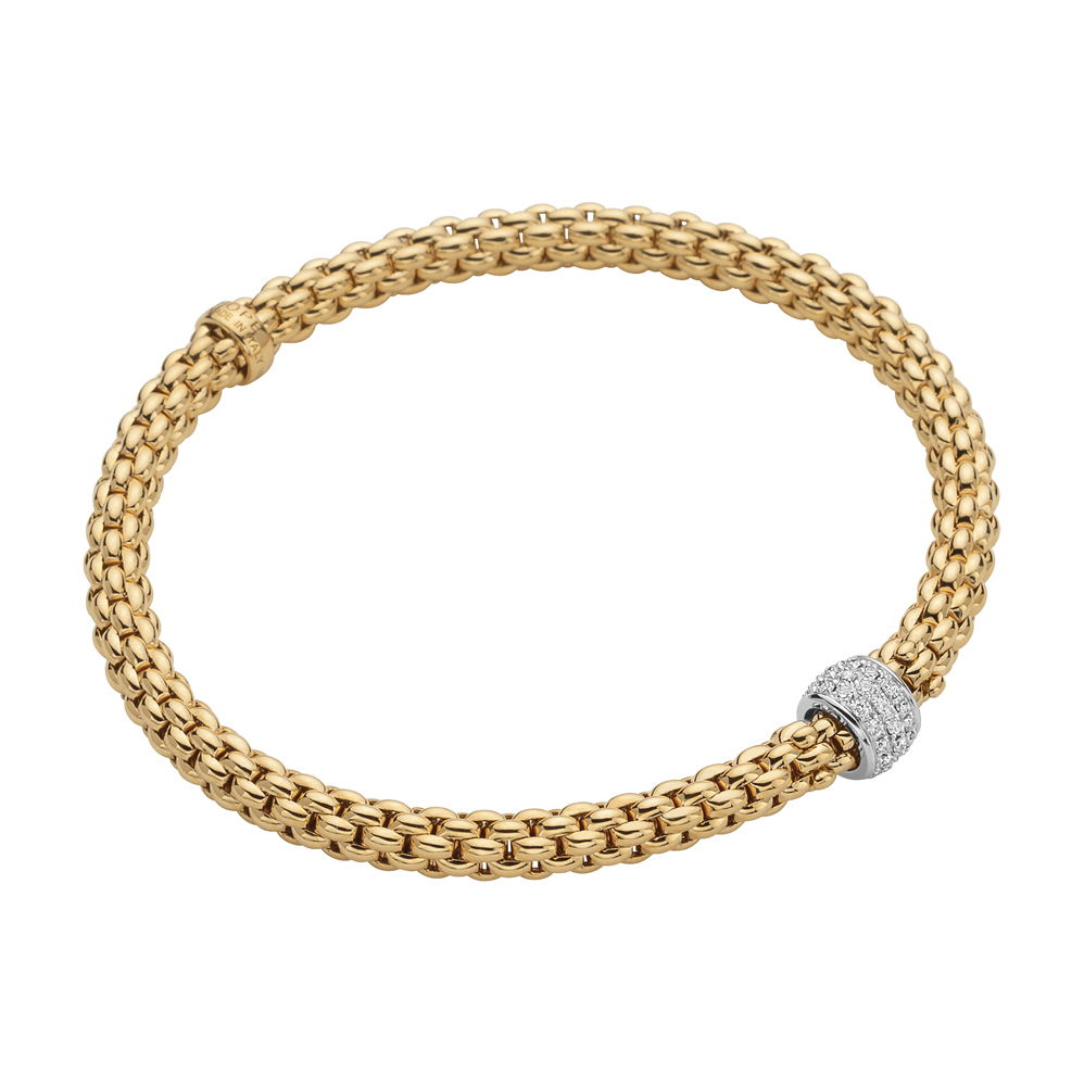 Shot of Solo Flex'It Bracelet in Yellow Gold with Full Pave Diamond Rondel - Size Medium