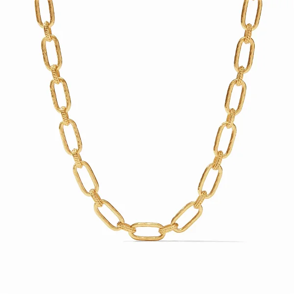 Closeup photo of Trieste Link Necklace Gold