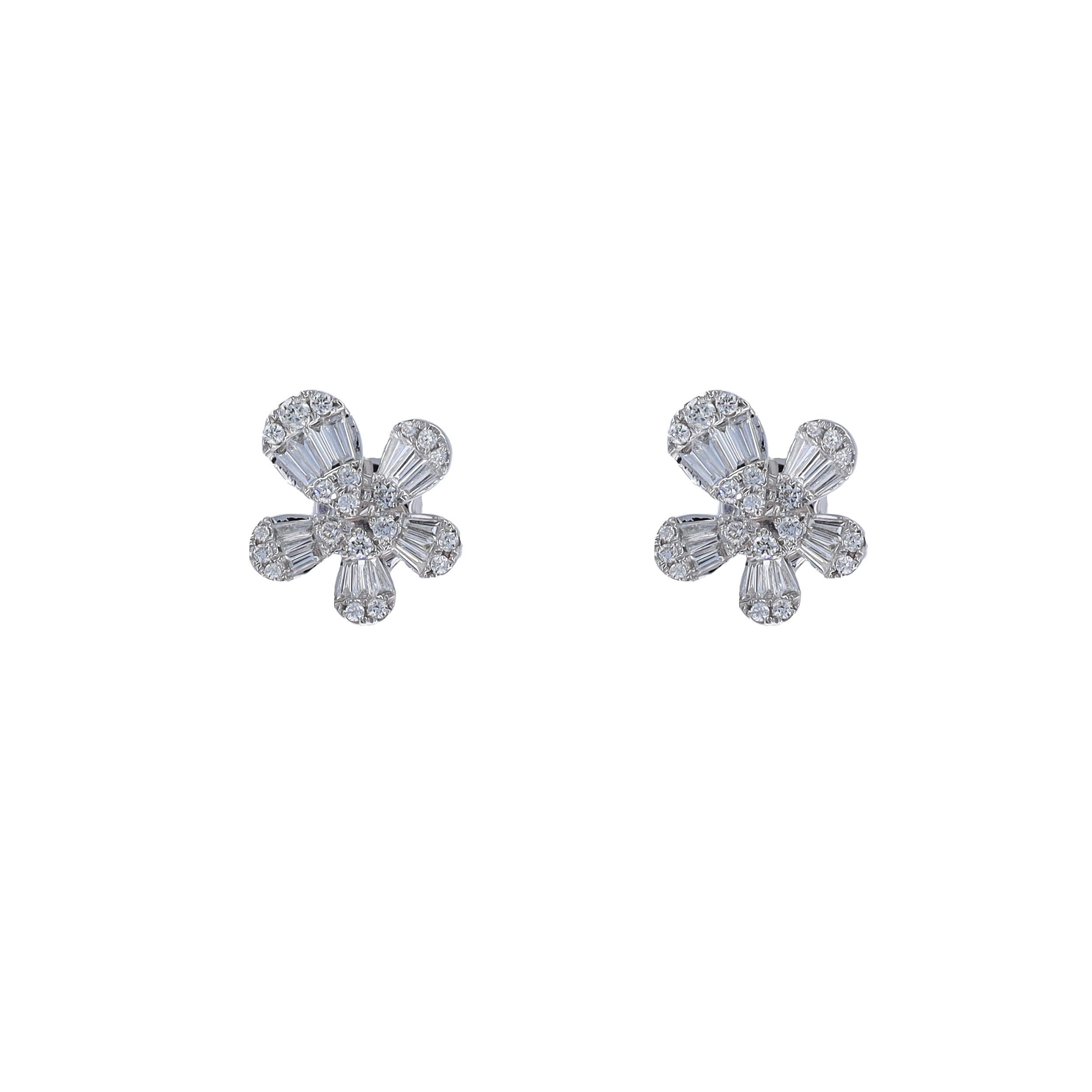 Prong Round & Channel Baguette Diamond Earring