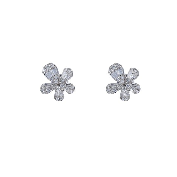 Closeup photo of Prong Round & Channel Baguette Diamond Earring