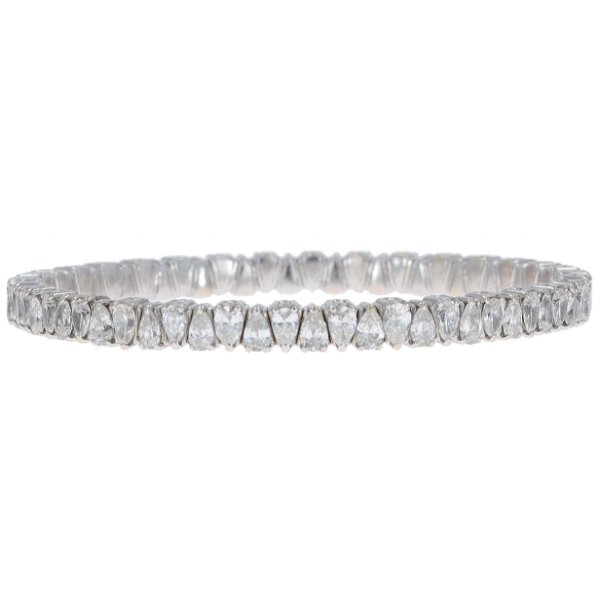 Closeup photo of Stretch Bracelet 1 row of Pear Shaped diamonds