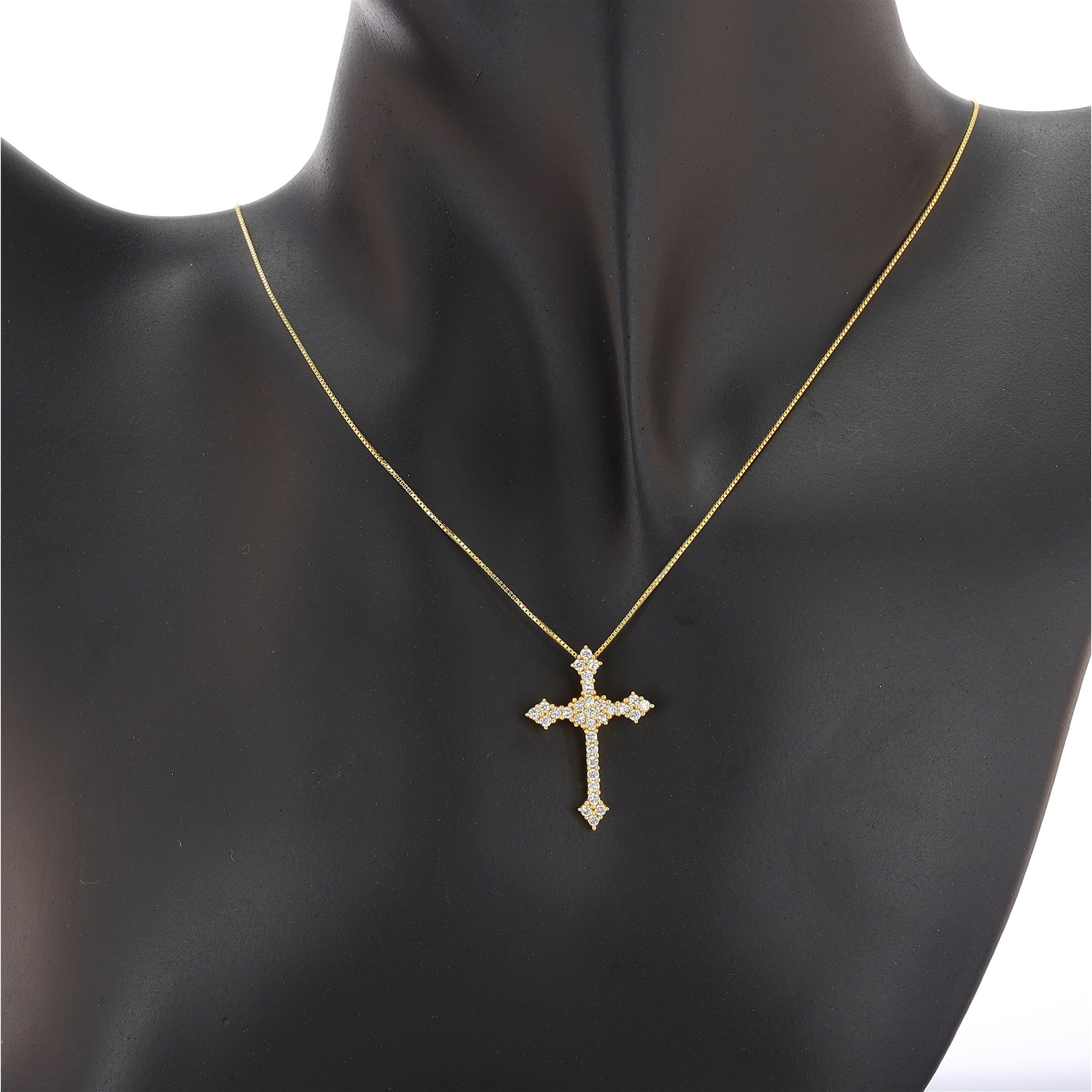 Pink Diamond Cross Necklace - Rose Gold – Huerta Jewelry