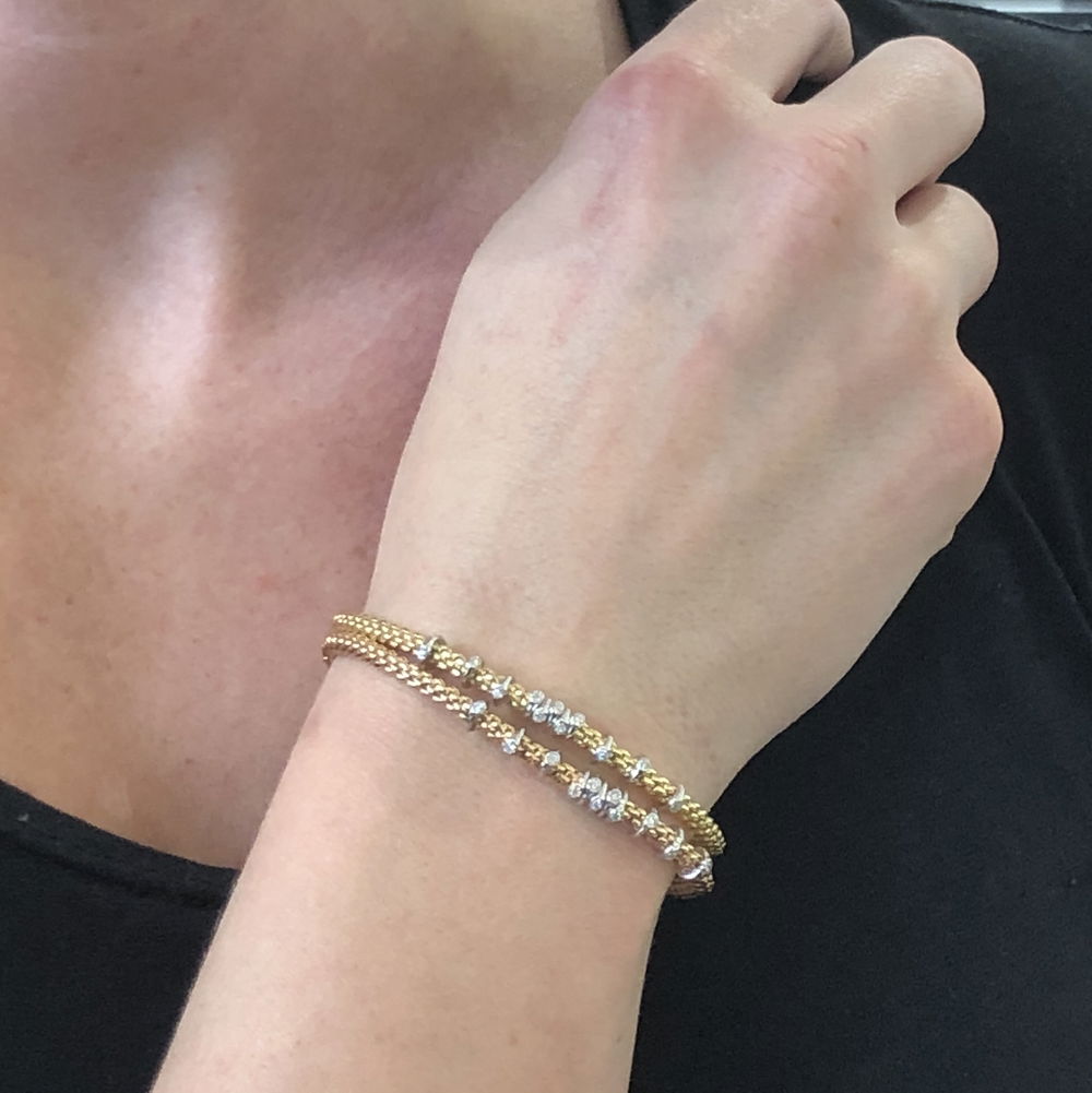 Another shot of Prima Flex'It Bracelet in Yellow Gold with Dew Drop Floating Diamonds - Size S (16 cm)