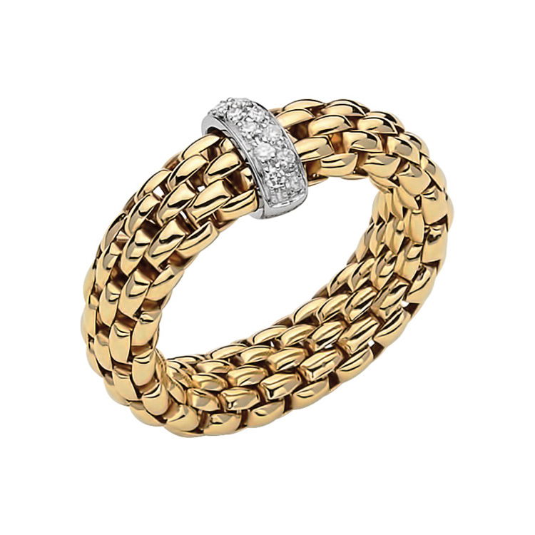 Fope Vendome Flex'It ring crafted in 18k Yellow Gold with pave diamond bar rondel in size US 8.25 - 9.25. Fope is the only company in the world which creates an entirely 18k gold flexible product. A publicly traded company in Italy that doesn't license their technology for flexible gold, so you can be confident when buying that it will be extremely unique with patented technology that will last a lifetime. Available in all three colors of gold and sizes XS (4.25-5.25) through XL (9.5-10.5). Flex'It ring reflect the concept of expandability, just like Fope Bracelets. This means your ring is adaptable, so you can choose to wear it on a different finger and feel comfortable at any time of the day whatever you are doing. When choosing the right ring size, remember that Flex"It rings are a generous fit and if you are not sure which size to choose between two sizes, choose the smaller of the two. Fope Measures their rings in MM but we have converted them into US sizes for your convenience. Vendome Flex'It Ring in Yellow Gold with Diamond Bar - Size US 8.25 - 9.25