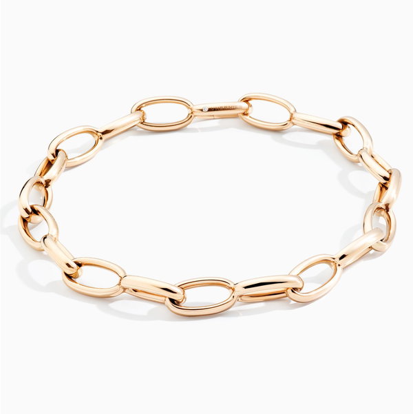 Closeup photo of 18k Rose Gold 44cm Vague Chain